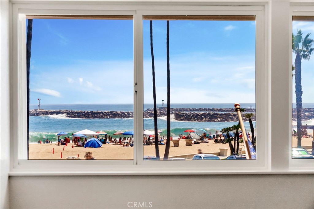 Corona del Mar South of PCH (CDMS) - Residential Lease