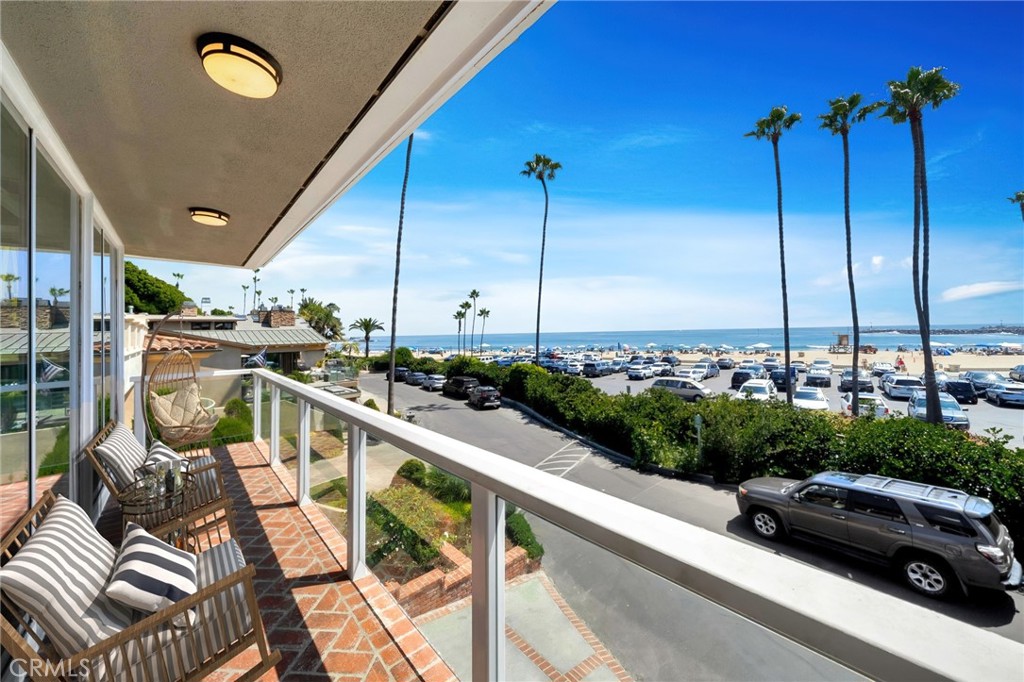 Corona del Mar South of PCH (CDMS) - Residential Lease