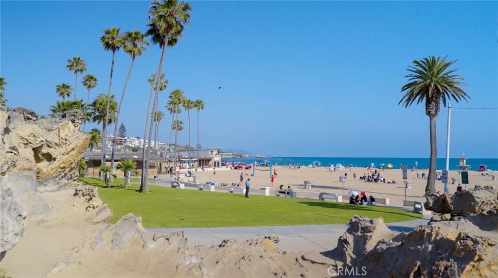 Corona del Mar South of PCH (CDMS) - Residential Lease