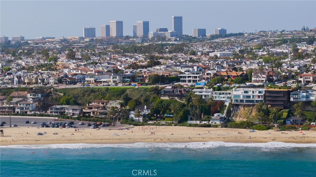 Corona del Mar South of PCH (CDMS) - Residential Lease