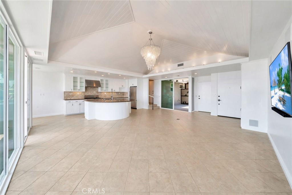 Corona del Mar South of PCH (CDMS) - Residential Lease