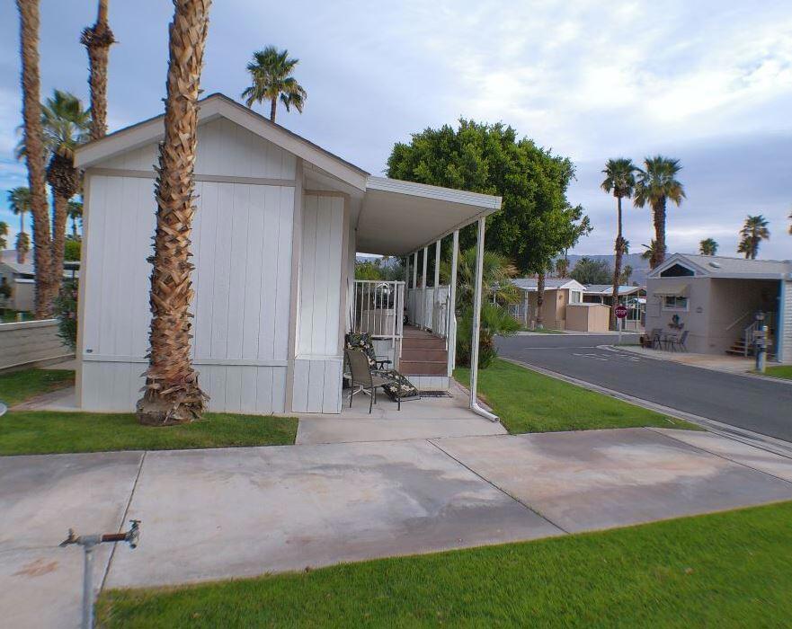 Rancho Casa Blanca - Manufactured In Park