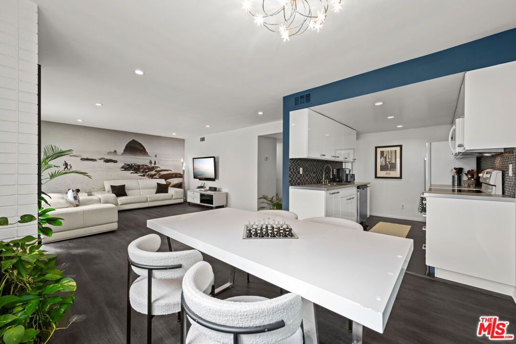 Photo of 1221 N Kings Road #207, West Hollywood, CA 90069 (MLS # 25607073)