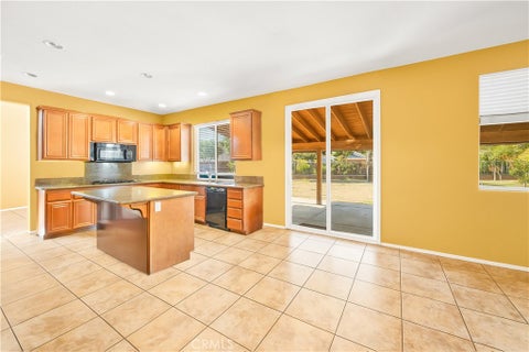 Tiny photo for 1721 Caseros Dr, San Jacinto, CA 92582 (MLS # SW26198897)