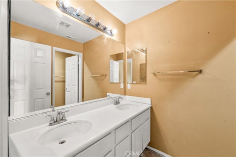 Tiny photo for 1721 Caseros Dr, San Jacinto, CA 92582 (MLS # SW26198897)