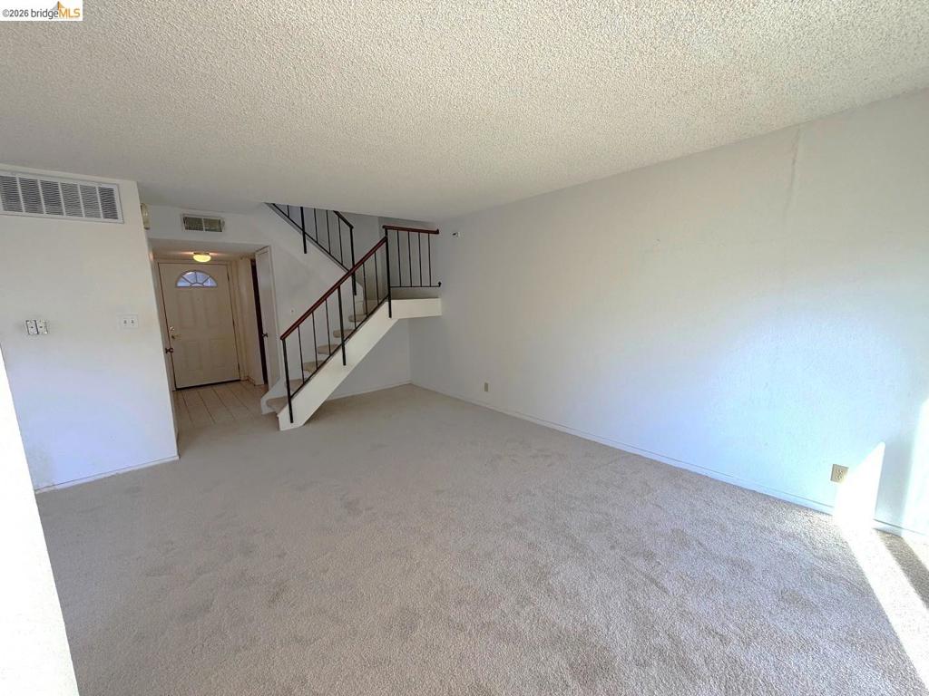 1175 Kenwal Rd B