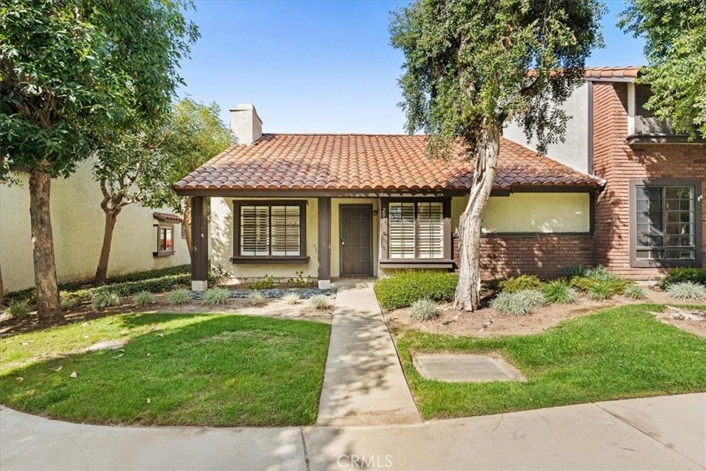 Photo of 206 San Luis Rey Dr, San Dimas, CA 91773 (MLS # CV26048851)