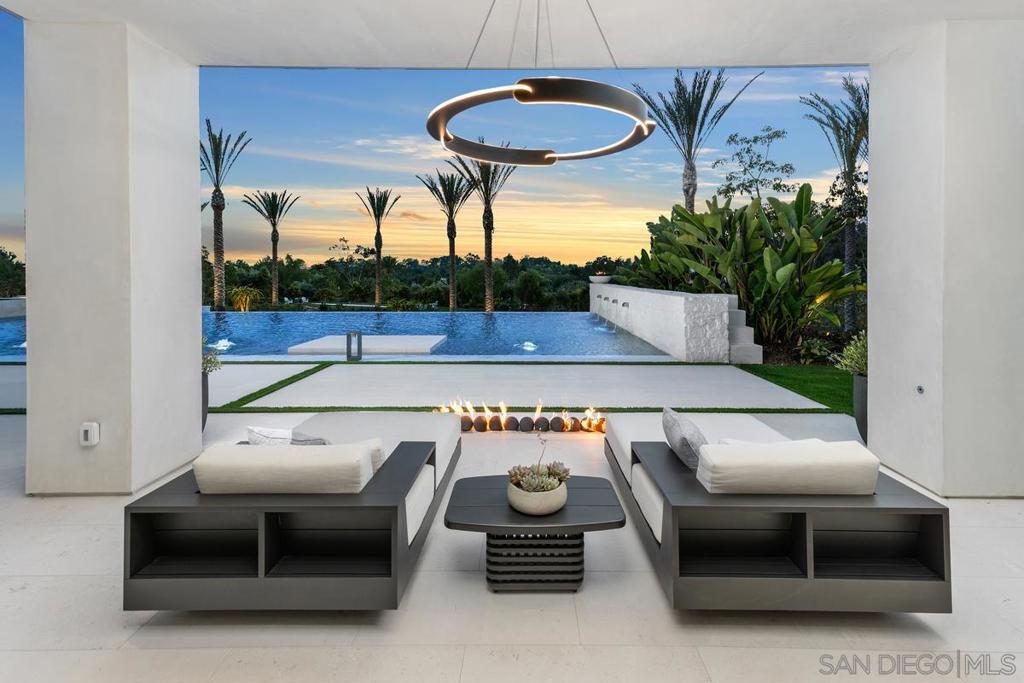 Rancho Santa Fe - Residential