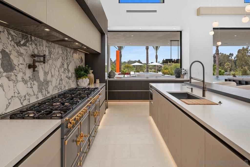 Rancho Santa Fe - Residential