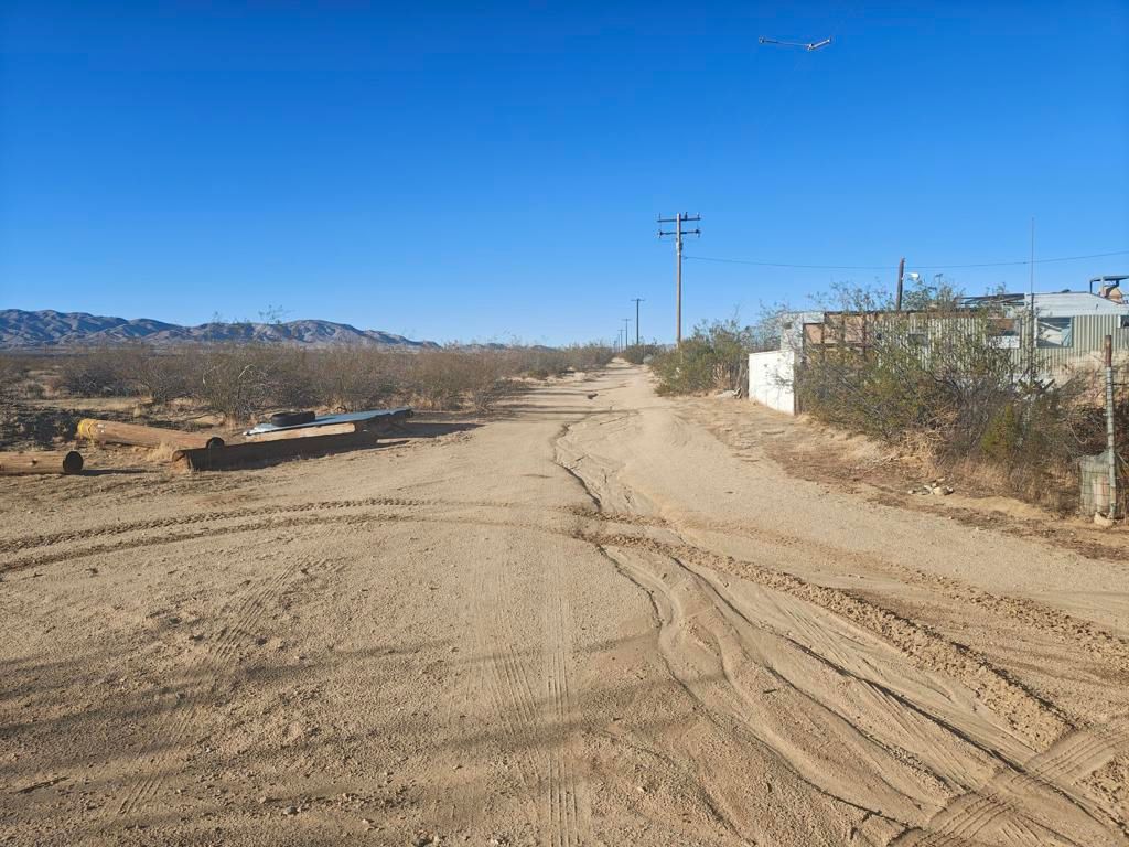 Photo of 6149 105 Th Street W, Rosamond, CA 93560 (MLS # 219137216DA)