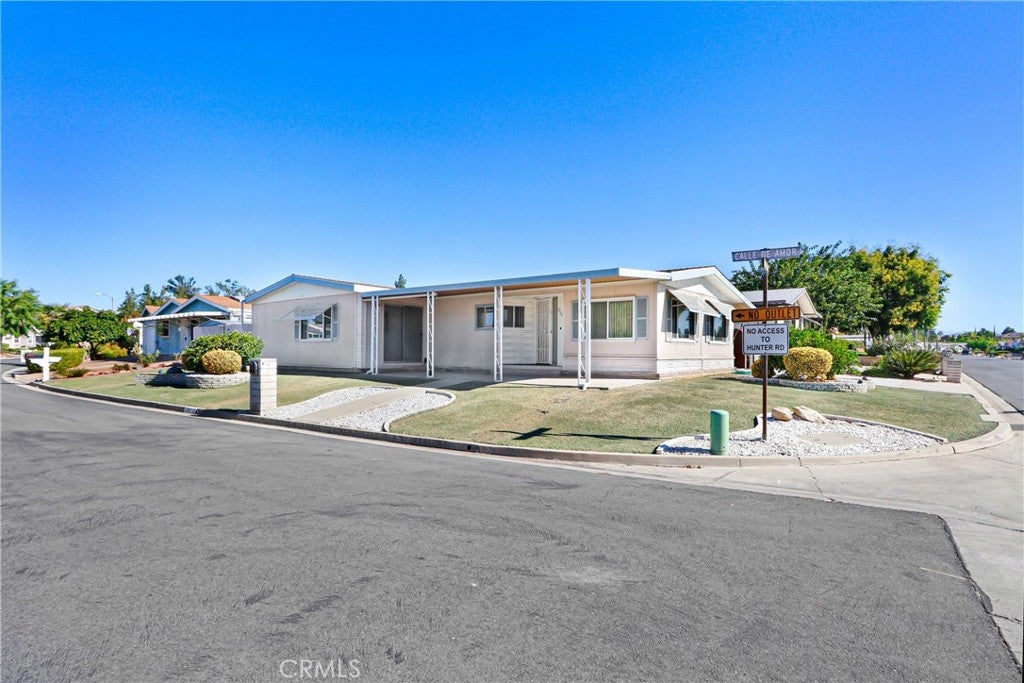 Properties 2 39010 Calle De Amor