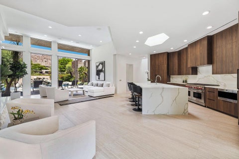 Tiny photo for 148 Menil Place Pl, Palm Desert, CA 92260 (MLS # 219155168DA)