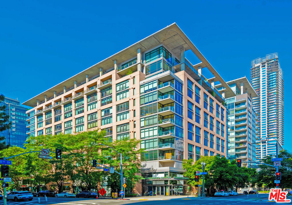 Luxury loft located in the coveted South Park, Downtown Los Angeles, LEEDS certified Elleven building. This versatile 7th-floor east-facing unit with high ceilings offers stunning panoramic city views through floor-to-ceiling windows, excellent natural light. The open layout is complemented by new herringbone white oak hardwood floors throughout, stainless steel appliances, a very large utility room with in-unit washer and dryer, and closets for ample storage. Additional features include NEST thermostat, in floor plugs, and a Juliette balcony. The unit also includes a deeded parking space conveniently located in garage near elevator, plus an additional locked storage currently rented month-to-month at $350/month. Residents at Elleven enjoy huge energy savings and lots of amenities, including a resort-style pool and spa, outdoor BBQ stations, fireplace, fitness center, sundeck, waterfall features, gas heat lamps, and the peace of mind of 24-hour security and concierge service. A Starbucks is conveniently located on the first floor for quick coffee breaks. The prime South Park location offers unbeatable walkability, with Whole Foods, LA Live, Crypto.com Arena (formerly Staples Center), shops, cafes, and top-rated restaurants just steps away. Easy freeway access makes commuting simple and efficient.
