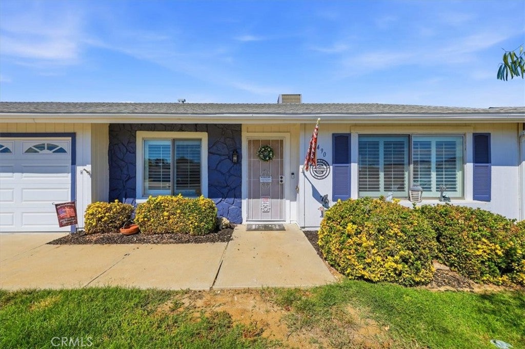 26490 McCall Blvd