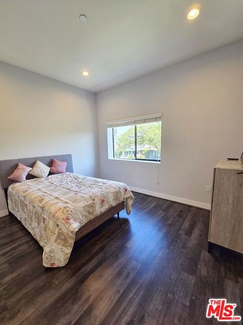 Photo of 2651 S Hobart Boulevard #6, Los Angeles, CA 90018 (MLS # 26670695)