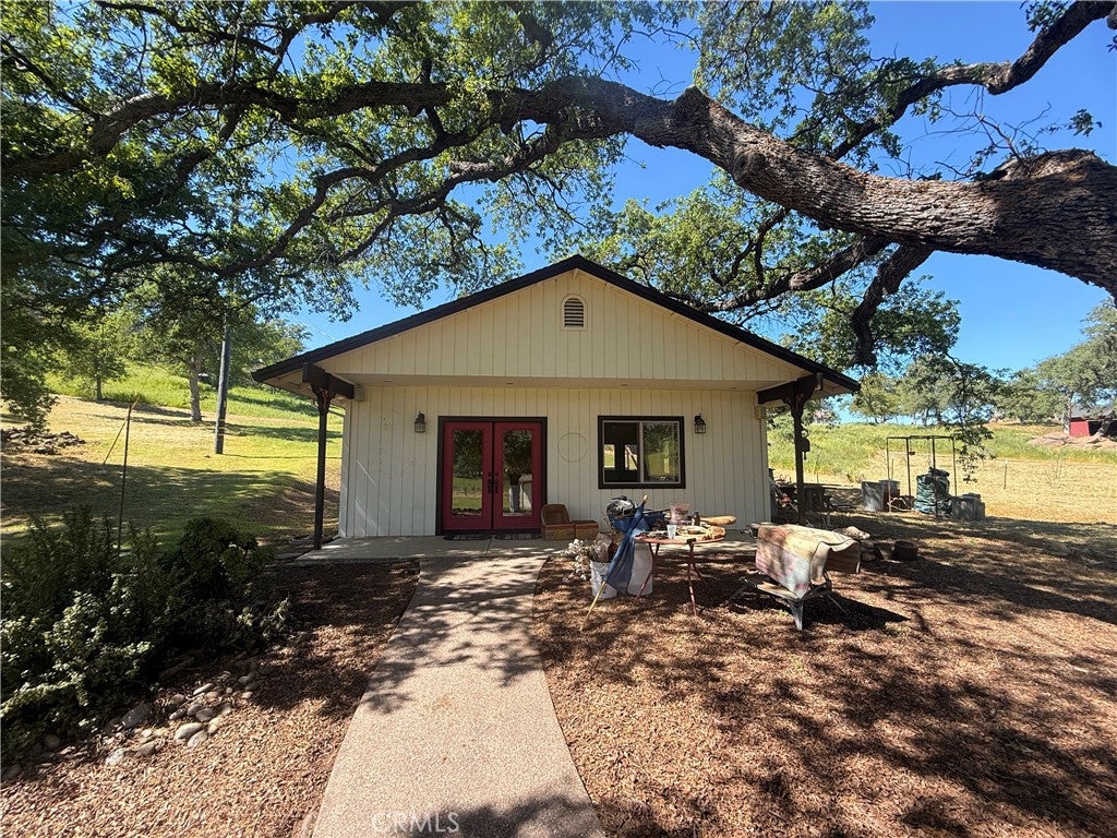 2877 Trower