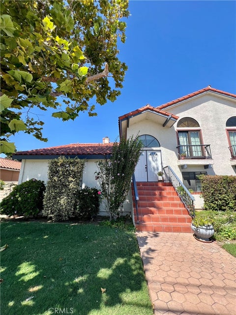 Photo of 2119 Ernest Avenue #2, Redondo Beach, CA 90278 (MLS # SB26201035)