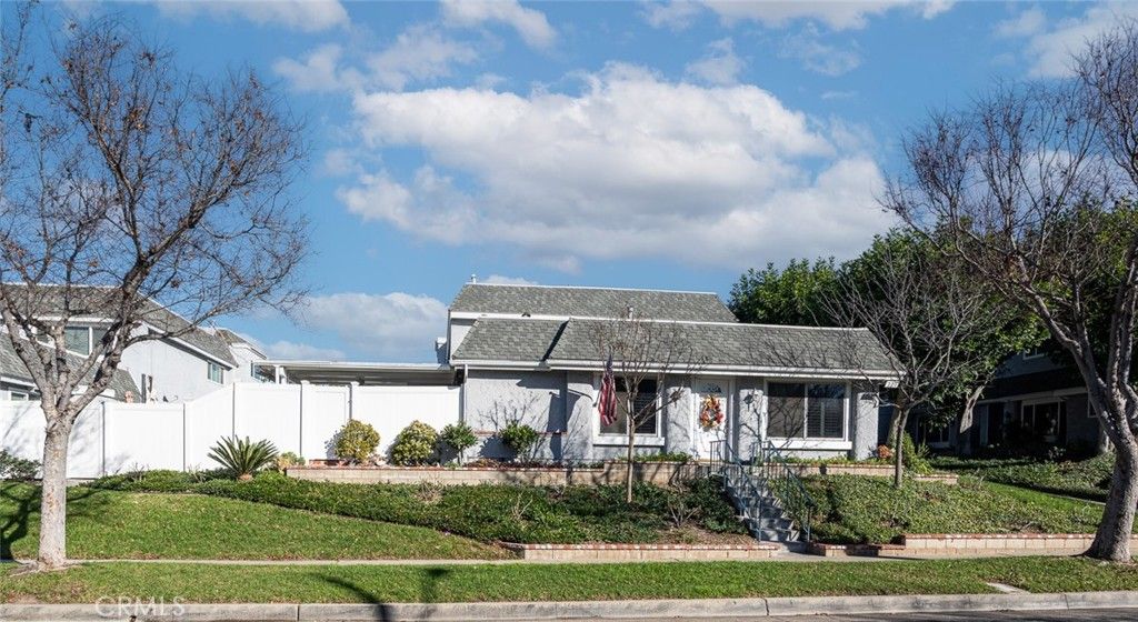 Photo of 220 N Kodiak St, Anaheim, CA 92807 (MLS # IG26006801)