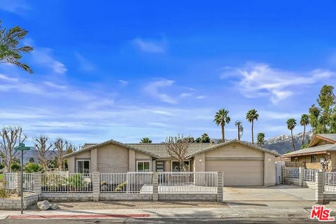 Photo of 68325 Peladora Road, Cathedral City, CA 92234 (MLS # 26835105)