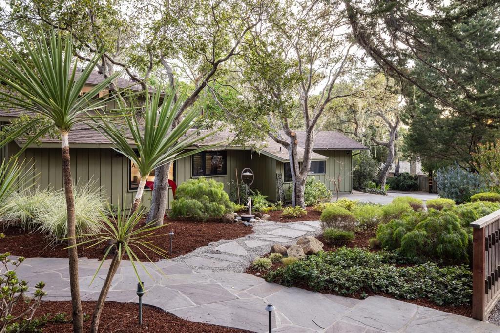 24572 Guadalupe Street