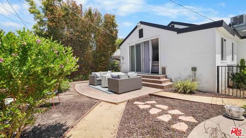 Photo of 3801 Sutro Avenue, Los Angeles, CA 90008 (MLS # 26649081)