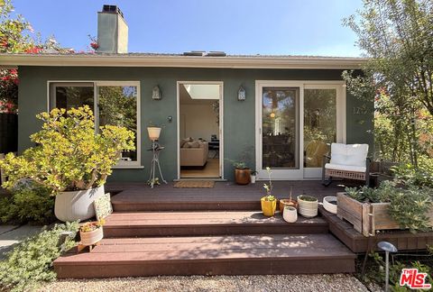 Photo of 1243 25th Street, Santa Monica, CA 90404 (MLS # 26828205)