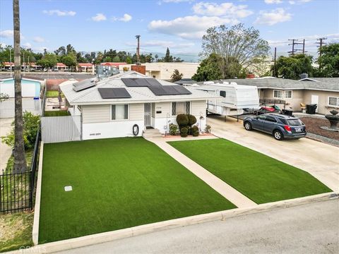 17544 Vine Street Fontana CA 92335