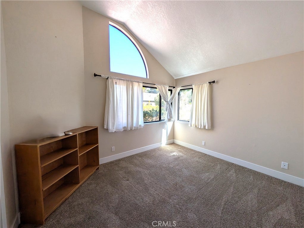 1508 Oakridge Park