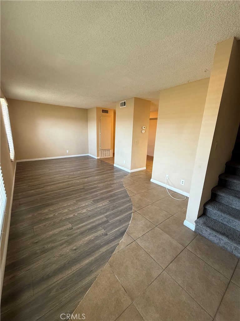 2260 E ave Q4