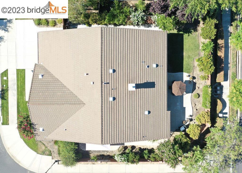 BRENTWOOD - Residential