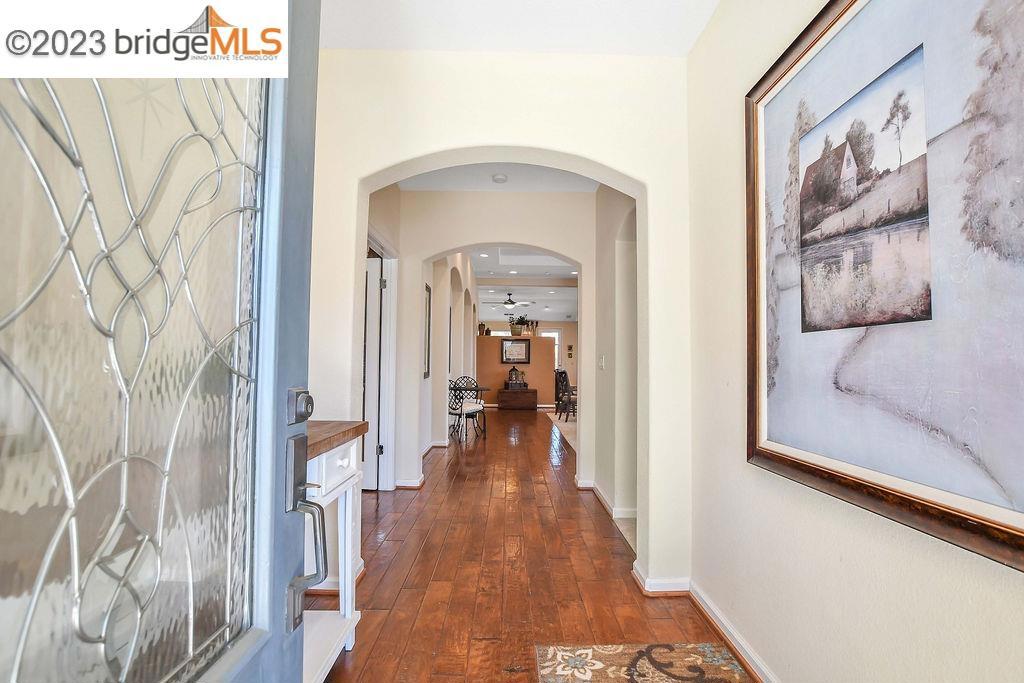 BRENTWOOD - Residential