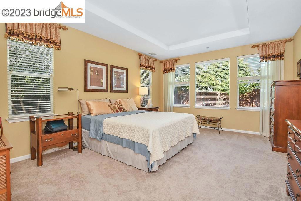 BRENTWOOD - Residential