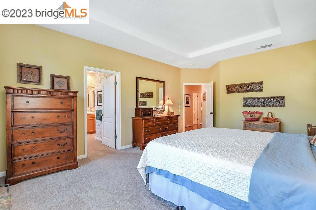 BRENTWOOD - Residential