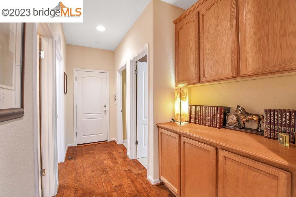 BRENTWOOD - Residential