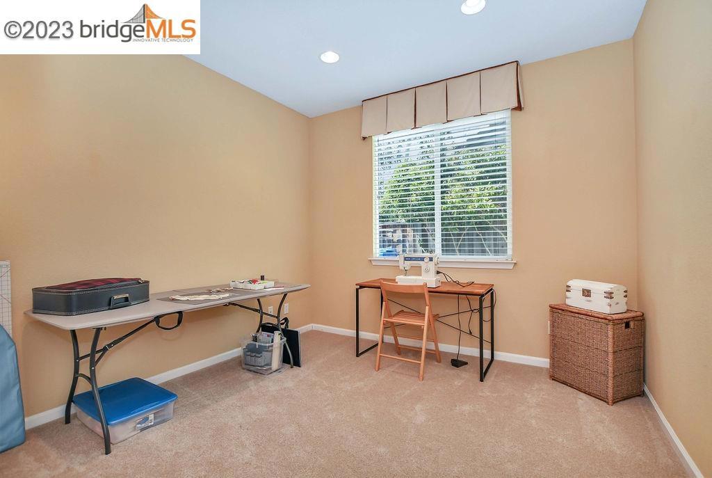 BRENTWOOD - Residential