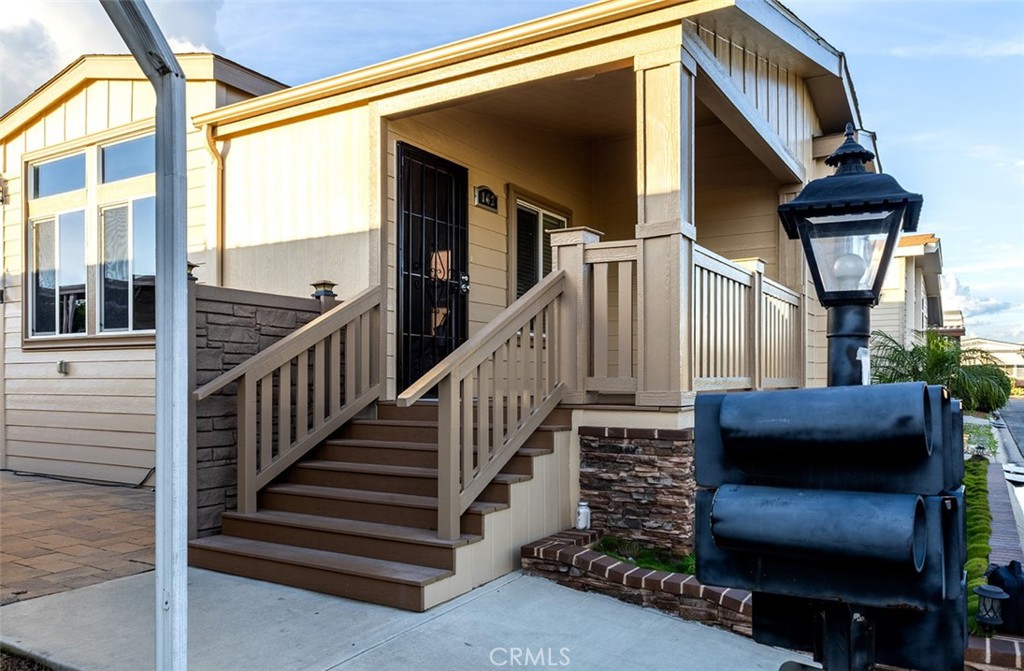 3595 Santa Fe Avenue 162