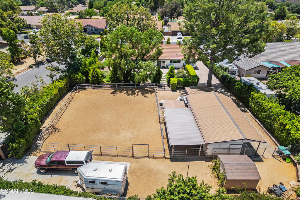 1625 Rambling Road