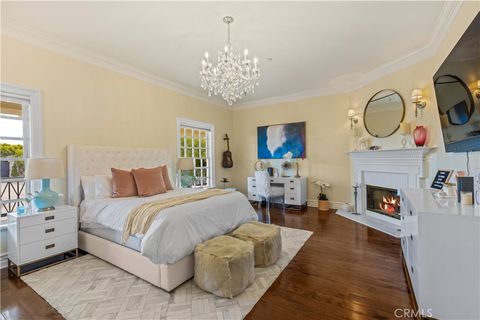 Tiny photo for 85 Crestview Ave, Camarillo, CA 93010 (MLS # SR25249381)