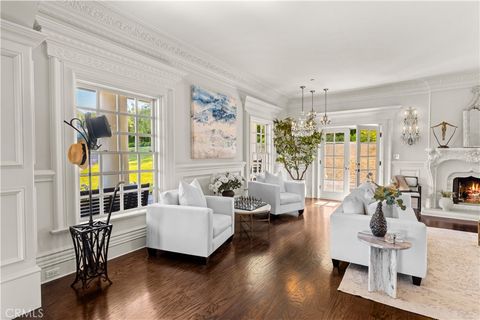 Tiny photo for 85 Crestview Ave, Camarillo, CA 93010 (MLS # SR25249381)