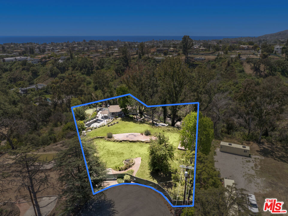 1267 Villa Woods Drive