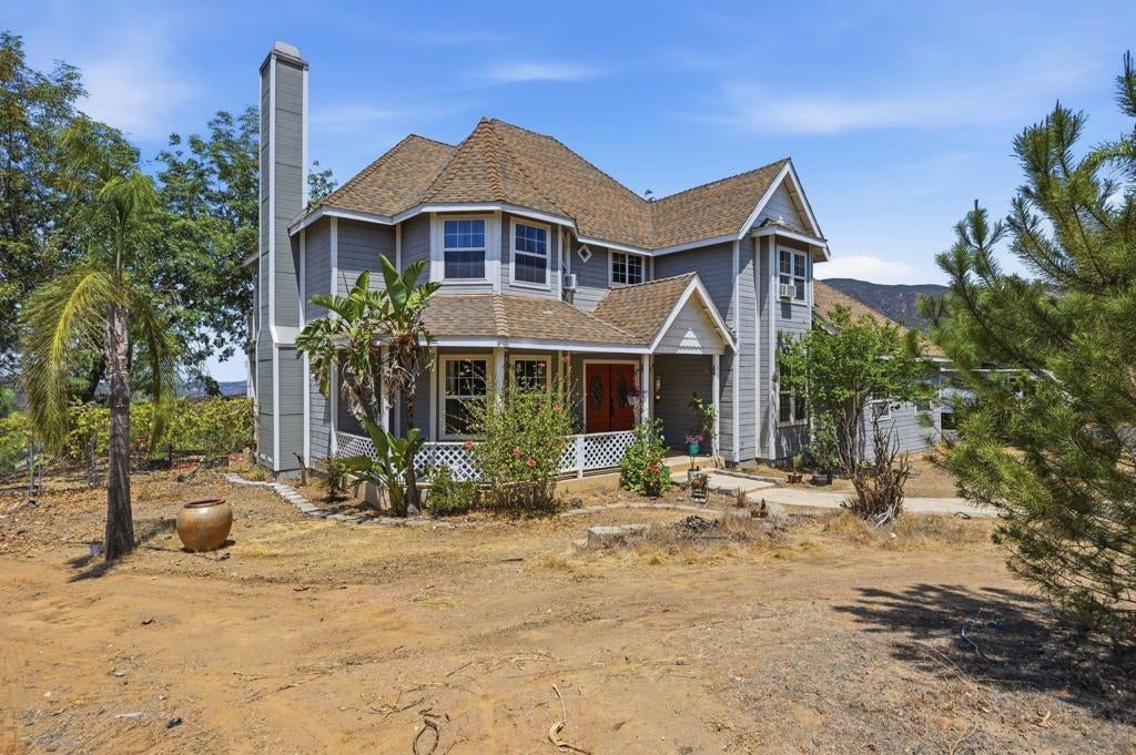 19960 Santee Ln