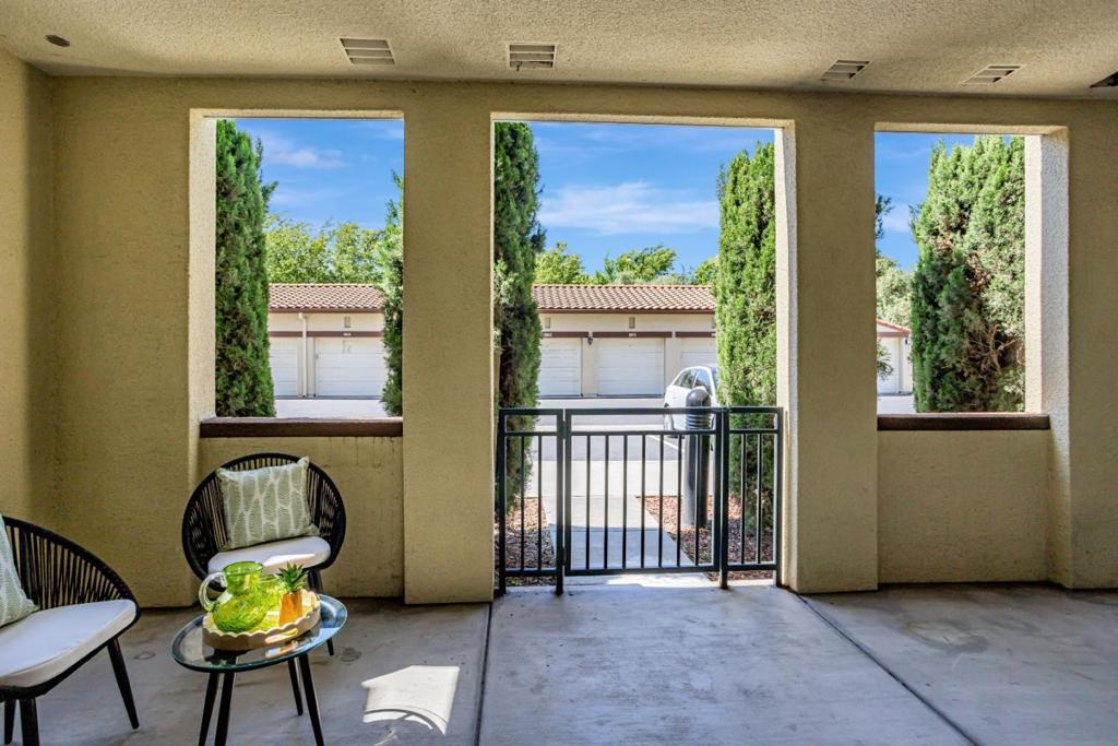 800 S Abel Street 101