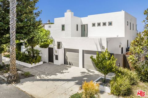 Photo of 5949 Abernathy Drive, Los Angeles, CA 90045 (MLS # 26843855)