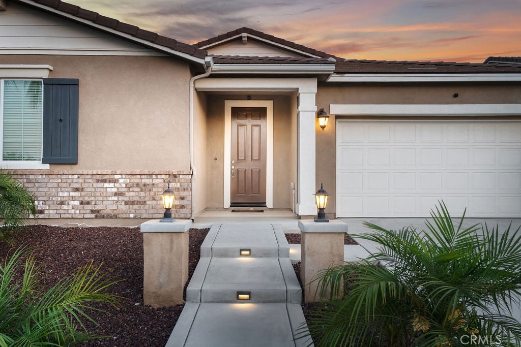 24763 Silver Stone Court