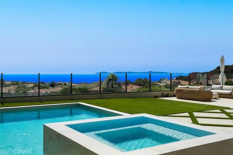 24 Venezia Newport Coast CA 92657