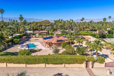 Photo of 696 E Vereda Sur, Palm Springs, CA 92262 (MLS # 219144773DA)