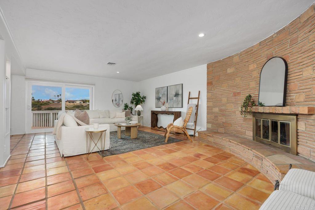 5942 Sagebrush Road