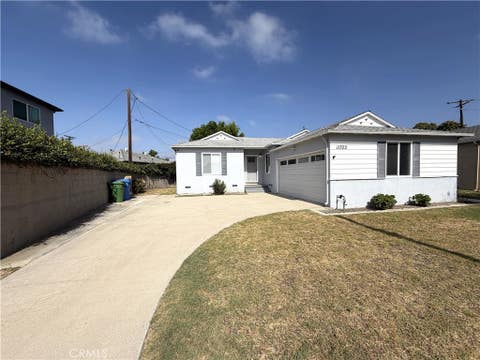 Photo of 11703 Port Road, Culver City, CA 90230 (MLS # SB26169948)