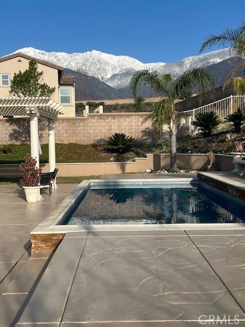 12680 Encino Court