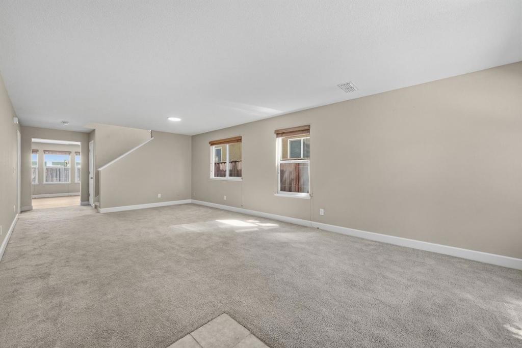 5272 Glimmer Way